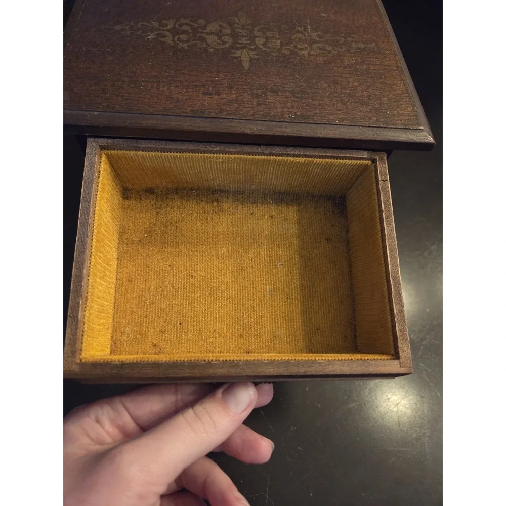Vintage Laurel Japan Musical Jewelry Box